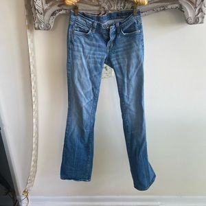 Citizens of humanity jeans. Nonsmoking household. Bootcut leg. Low waist.